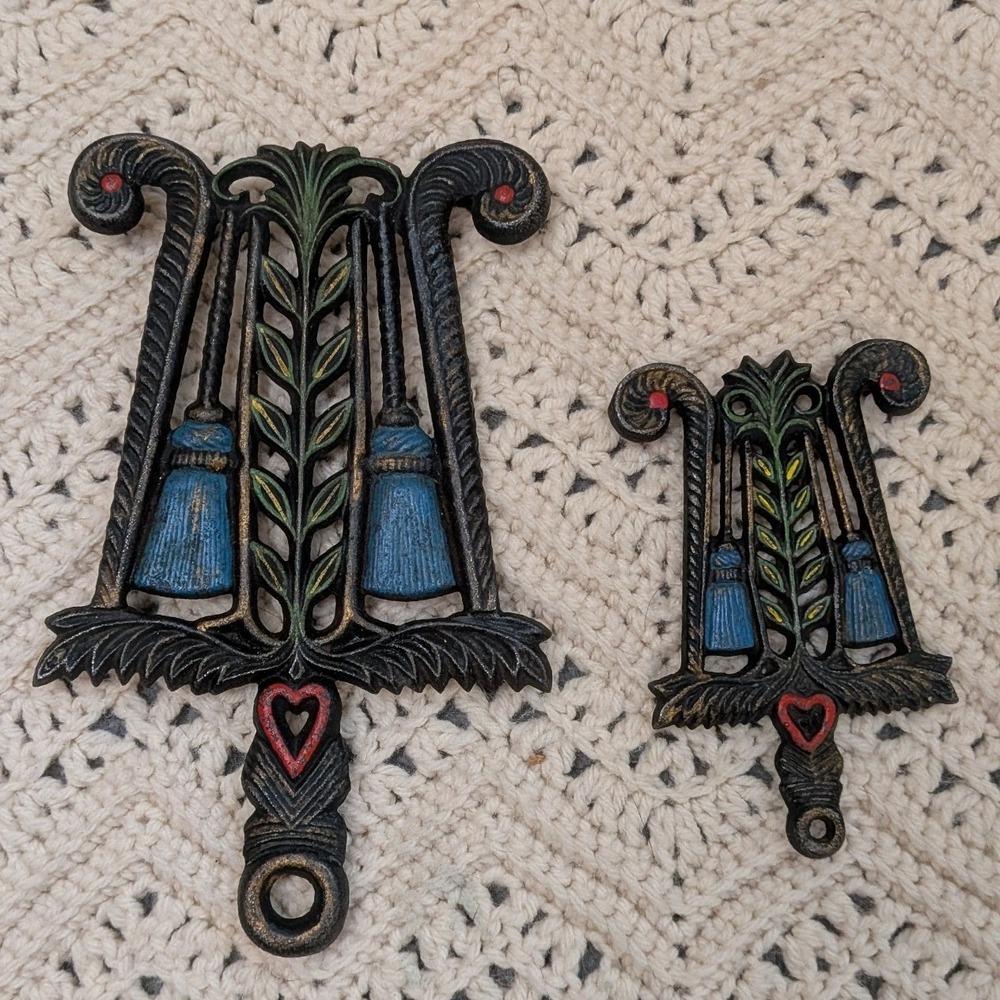 Vintage Wilton Cast Iron Trivet Set 2 Blue Brooms Heart Pennsylvania Dutch Folk